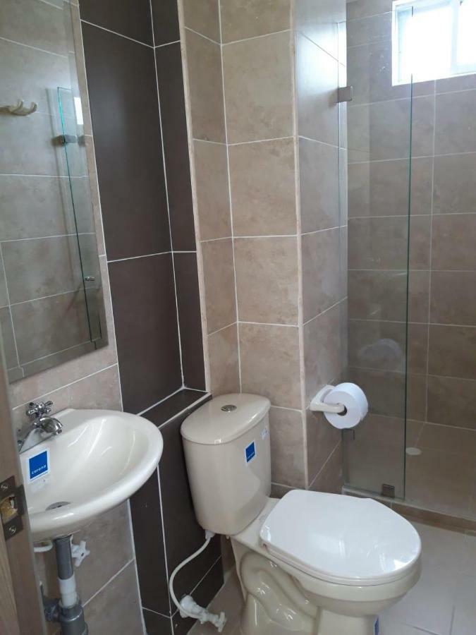 Hostal Piedra Del Sol فلوريدا بلانكا المظهر الخارجي الصورة